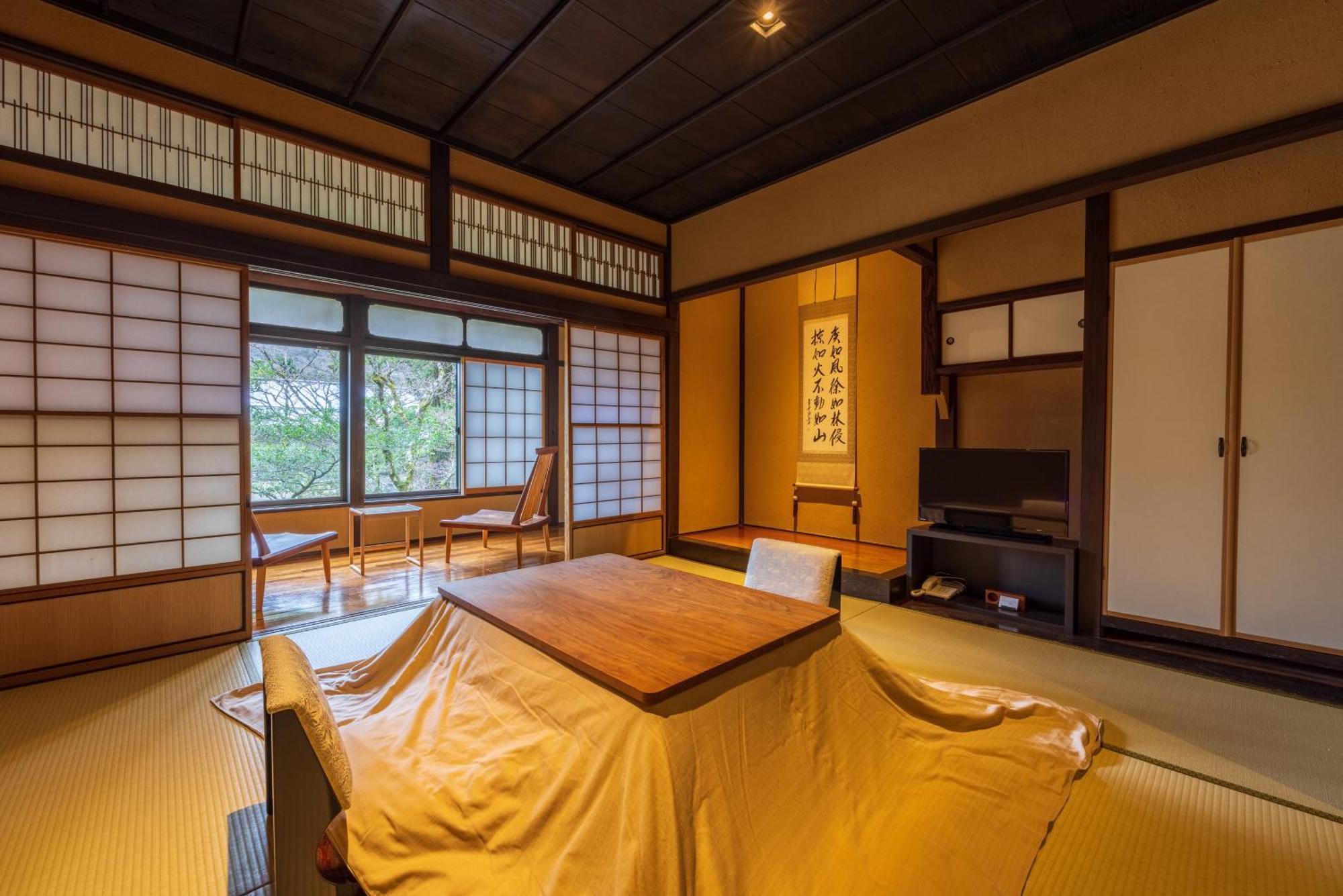 Matsuzakaya Honten Hakone Buitenkant foto